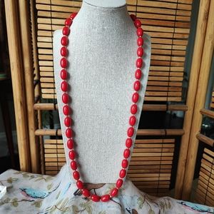 Vintage Lipstick Red Oval Lucite Plastic Beaded Necklace Flaw